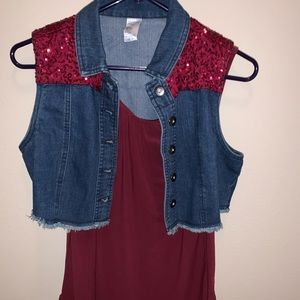A tank top and vest perfect for jazz or hip hop!